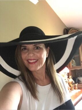 Meet your Posher, Karen